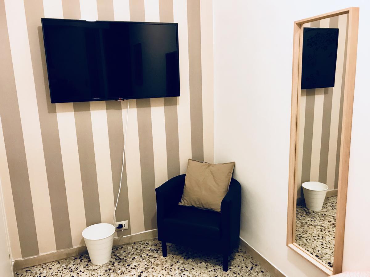 Simoni 10 Hotel Verona Eksteriør billede
